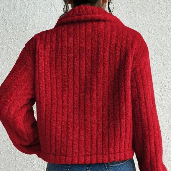 Red Casual Women's Plush Flap Jacket - Picture 2 of 6